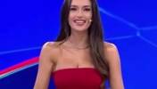 不许说你没听懂！欧冠官方美女主持穆拉蒂！完美颜值和火辣身材~